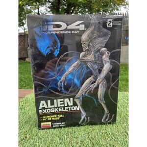LINDBERG INDEPENDENCE DAY (ID4) ALIEN EXOSKELETON MODEL KIT 10" Tall New Sealed